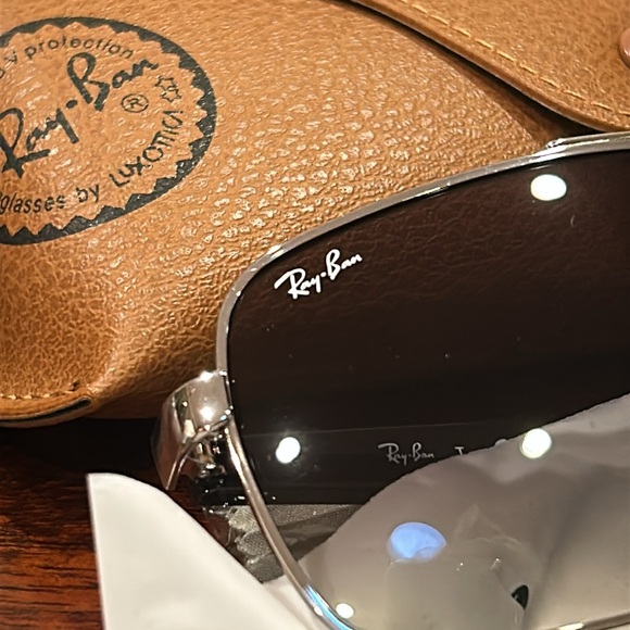 Ray-Ban Square Aviator Sunglasses RB3483 Silver Grey Gradient Dark Grey NIB - Picture 2 of 5